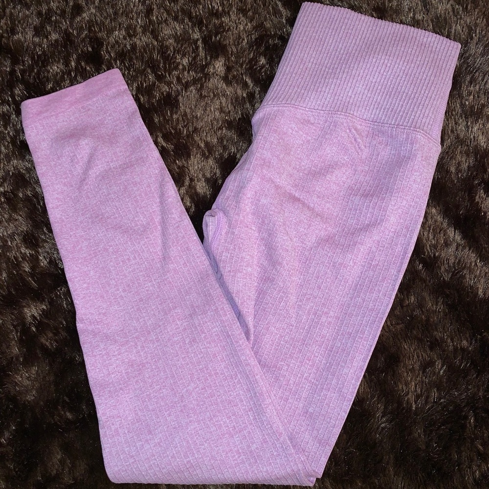 Berlin & Daughter leggings/sports bra set